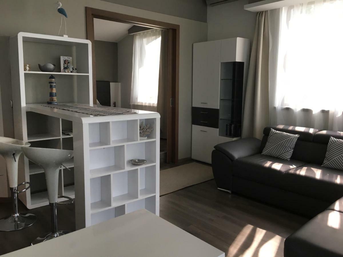 Calypso Lakeside Rooms & Lux Apartments Siofok Exterior photo